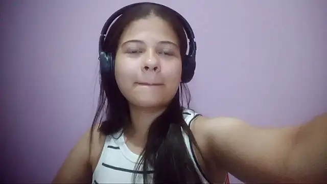 AuroraMacintosh live XXX chat