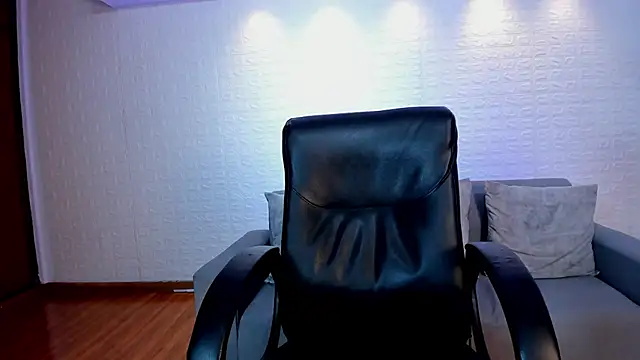 Webkamerová show Tyler-Brown