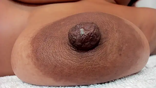 Chat XXX ao vivo de zara_lopez