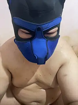 ilovepoochai Show in webcam