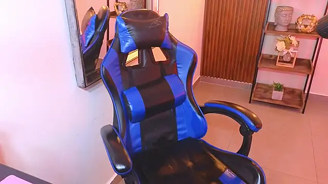 แชท XXX สดของ Kenya--Buhle