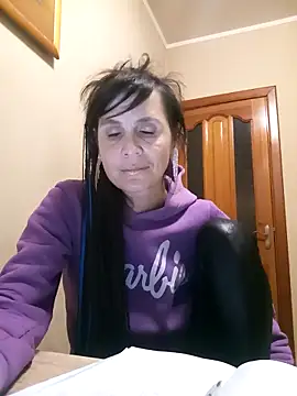 Chat XXX en directo de Francenia_lolis