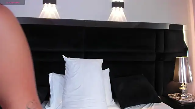 LauraCarther Chat XXX in diretta