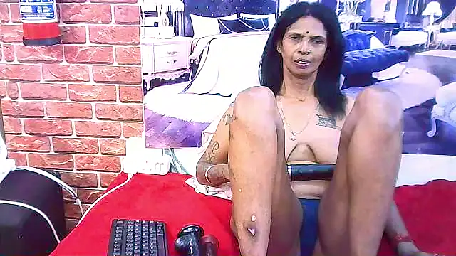 Chatroom XXX en direct de IndianVanya4u2u