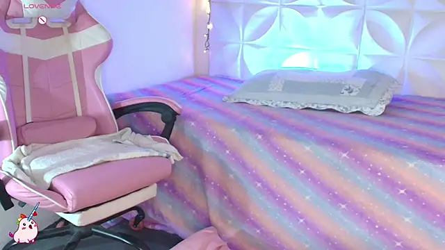 Abril1_gh Adlı Modelin Canlı XXX Sohbeti