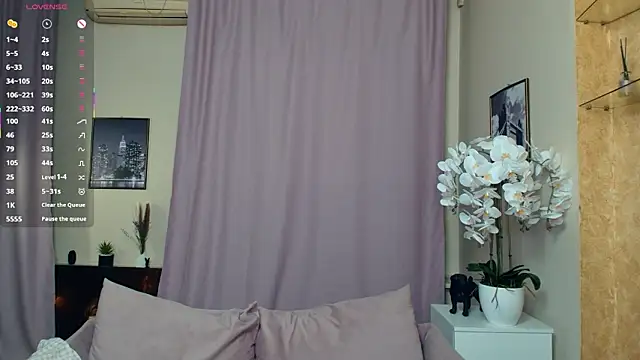 Chat XXX en directo de SoonMoor