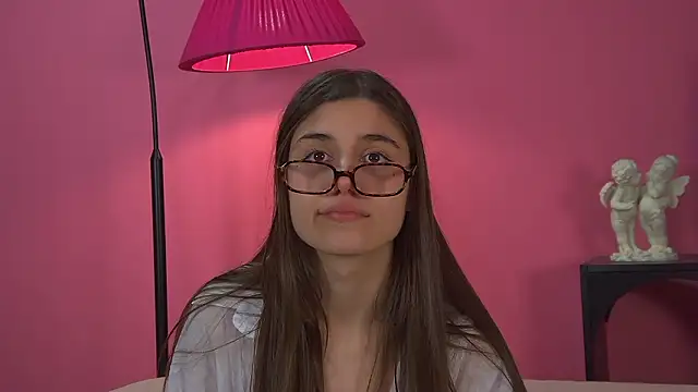 ArianaAllens: онлайн-секс-чат