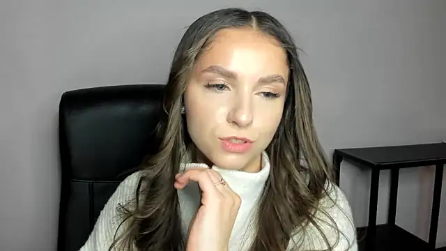 Jamalla777 Adlı Modelin Canlı XXX Sohbeti