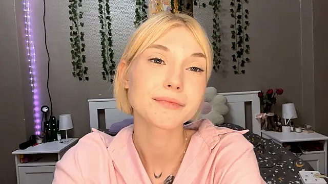 LlsabethHaze's Live XXX Chat