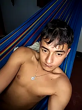 Chat XXX ao vivo de attractive-sexx