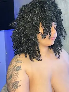 BabyChanntal: онлайн-секс-чат