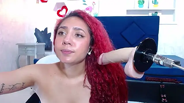 IsabelaLatina: онлайн-секс-чат