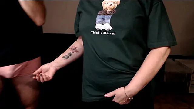 Chat XXX en directo de JoannaAndNeighbour