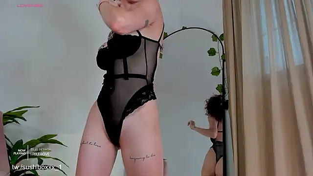 sushiboxxx's Live XXX Chat