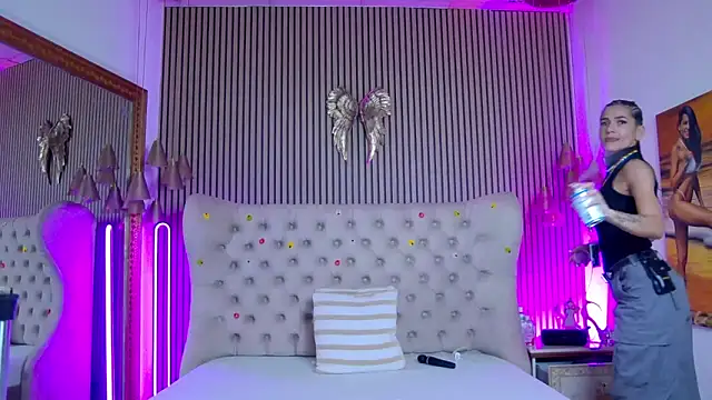 PlayfulShow Live XXX-Chat