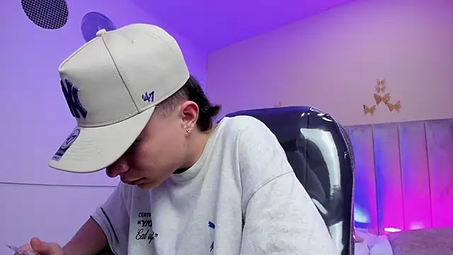 دردشة Nascary_Fox الجنسية المباشرة