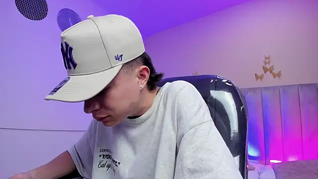 دردشة Nascary_Fox الجنسية المباشرة