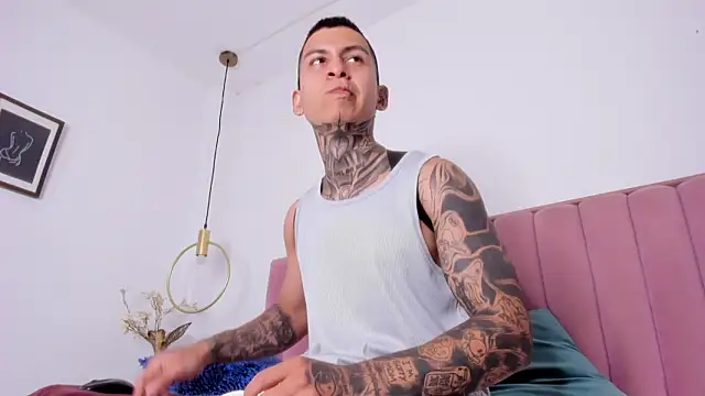 دردشة Andrew_sanders68 الجنسية المباشرة