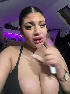 MinaKhalina Show in webcam