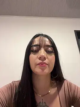 EmmyEvans1 Live XXX Chat