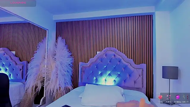 SelenaStonne's Live XXX Chat