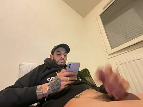 Rebeu313 Webcam Show