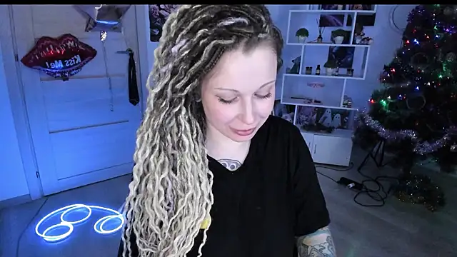 HoneySallyMoore's Live XXX Chat