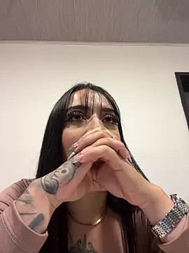 Živý XXX chat EmmyEvans1