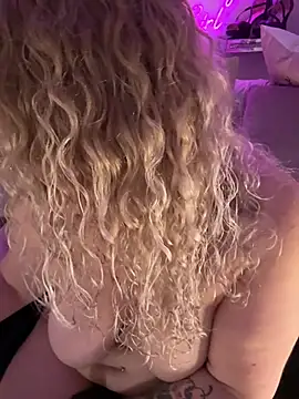 CurvyAnonymousGirl89 Live XXX-chat