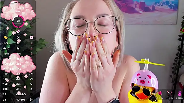 Nikki_Kai Live XXX-chat