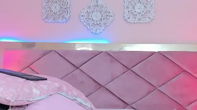 ChloeLaurentt Live XXX-chat