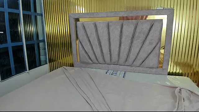 Amyra_Rasi Live XXX-chat