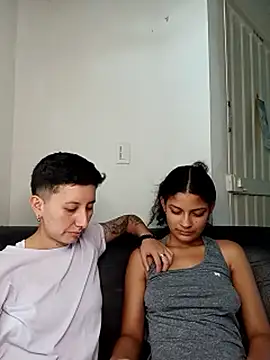 Živý XXX chat Mei_and_Gaby