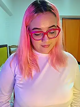 Nova-Satela Live XXX-chat