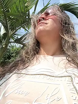 sophie_lopez1のライブXXXチャット