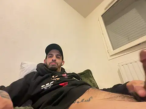 Rebeu313's Live XXX Chat