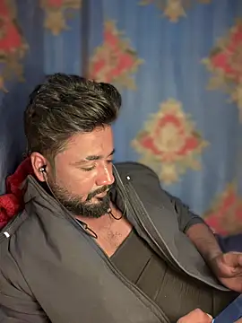 Fredship7890 现场XXX聊天