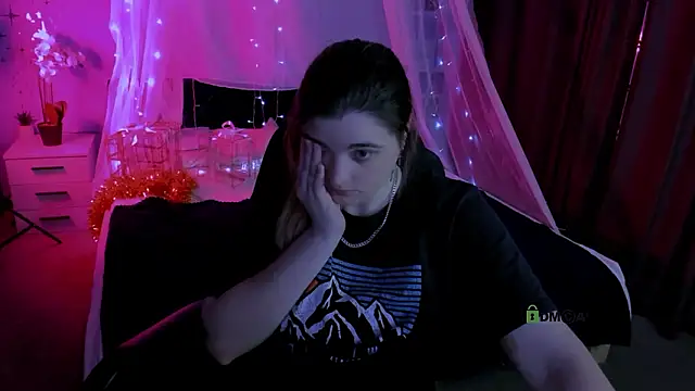 foxy_tease_: απευθείας συνομιλία ΧΧΧ