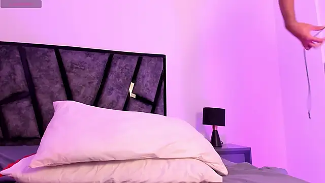 E_R_O_S_'s Webcam Show