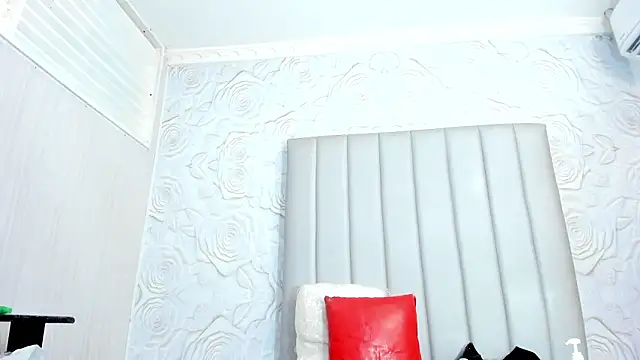 Cleopatra_Trans: онлайн-секс-чат