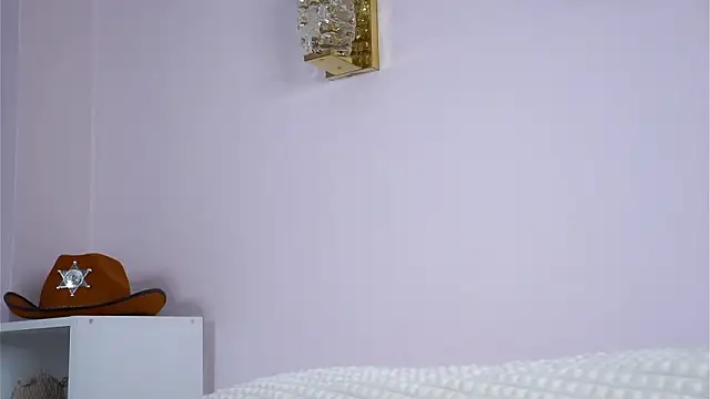 SunnivaCovil Chat XXX in diretta