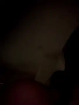 Risky_Workouts élő XXX-chatje