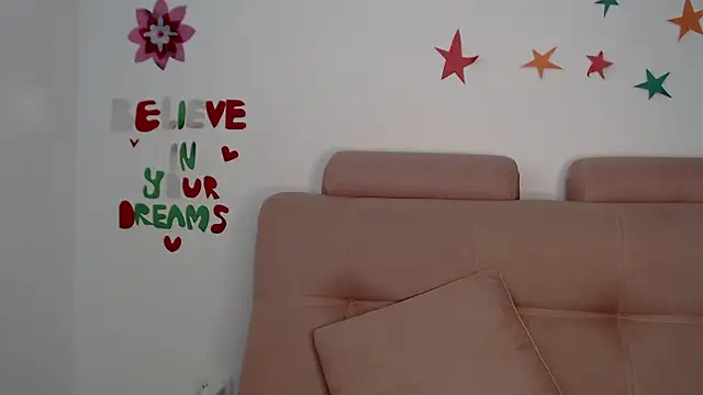 lizzie_c élő XXX-chatje