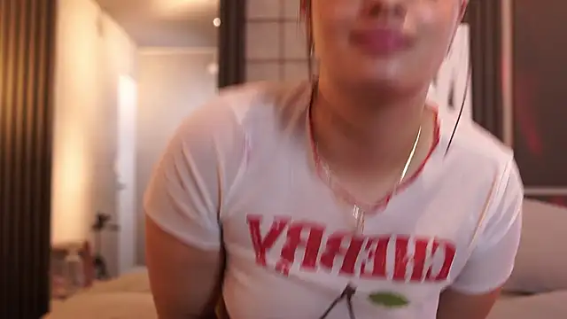 Chat XXX en directo de Tayler_Kim