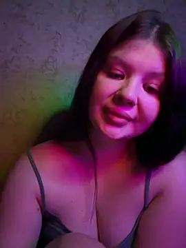 gvantca09-99 Adlı Modelin Canlı XXX Sohbeti