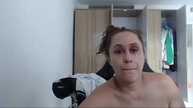 RoxanaLove9 라이브 XXX 채팅