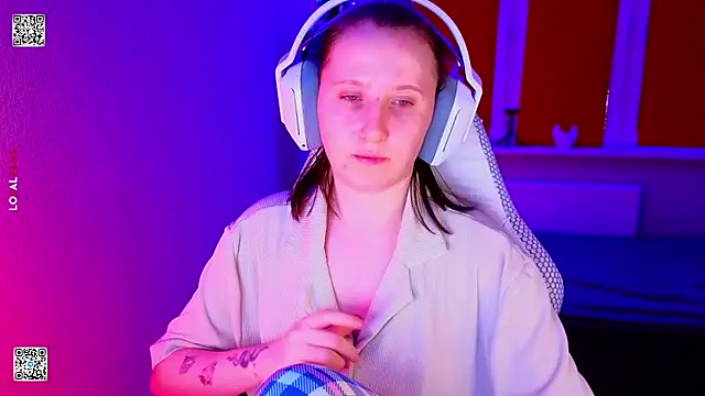 mon_lola Adlı Modelin Canlı XXX Sohbeti