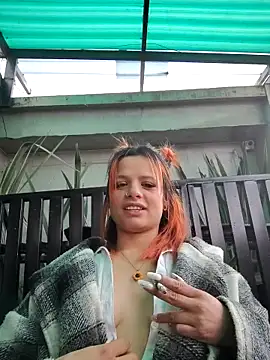 Cataleya_16's Webcam Show