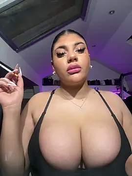 Czat XXX na żywo – MinaKhalina