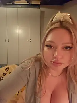 Chat XXX en directo de misstitmouseofficial